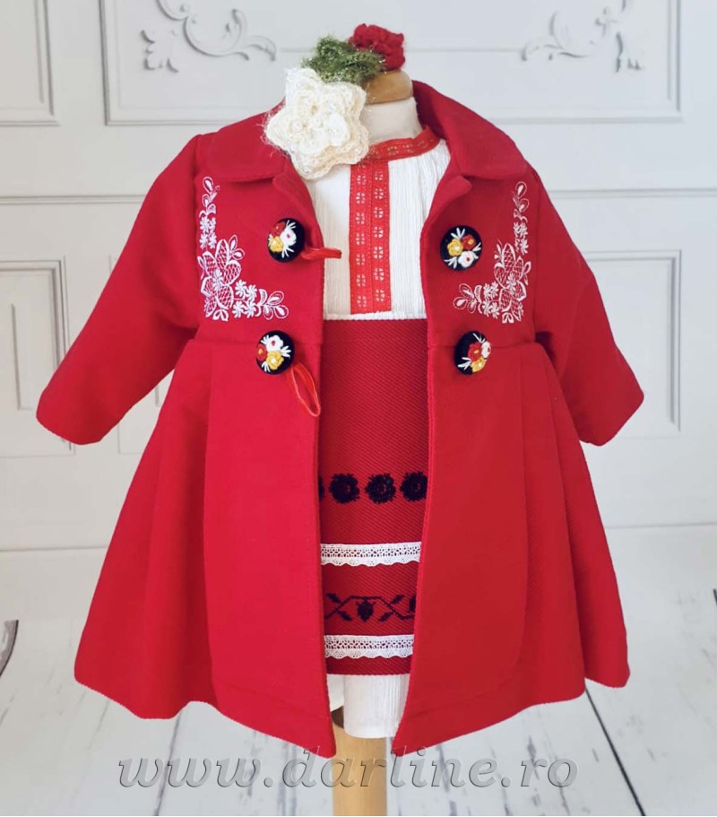 Hainute traditionale pentru botez fete Codruta