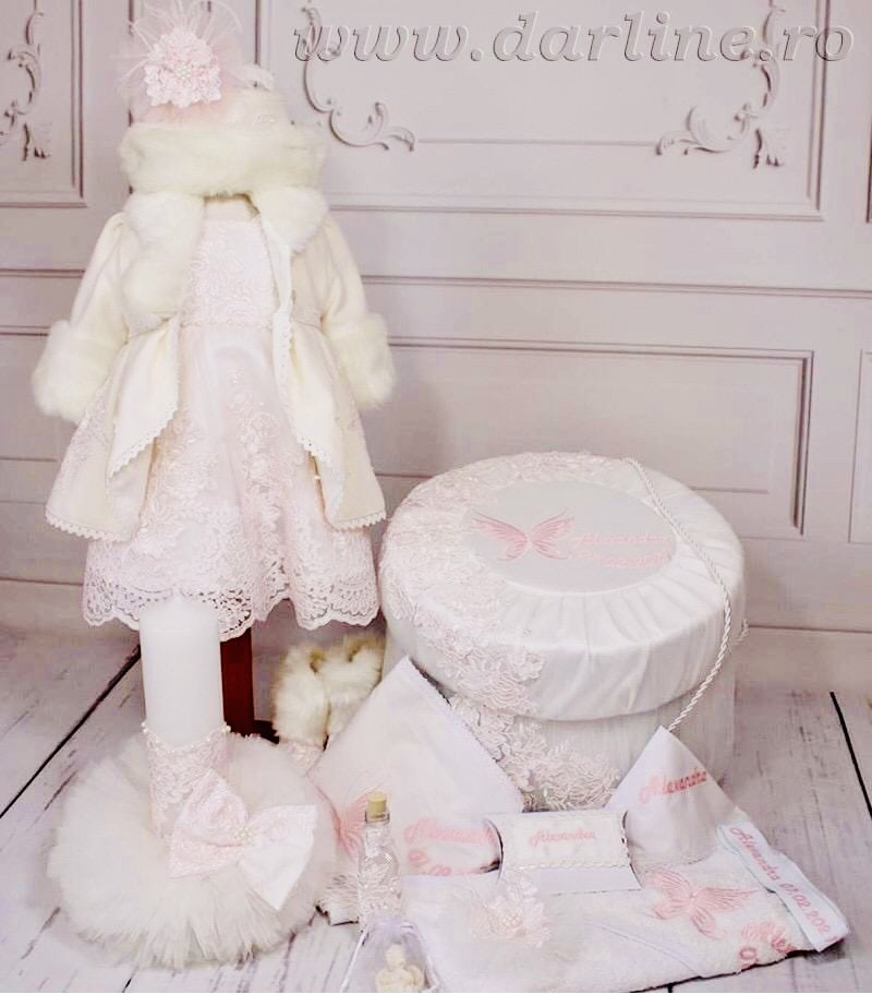 Trusou complet cu paltonas Antoinette