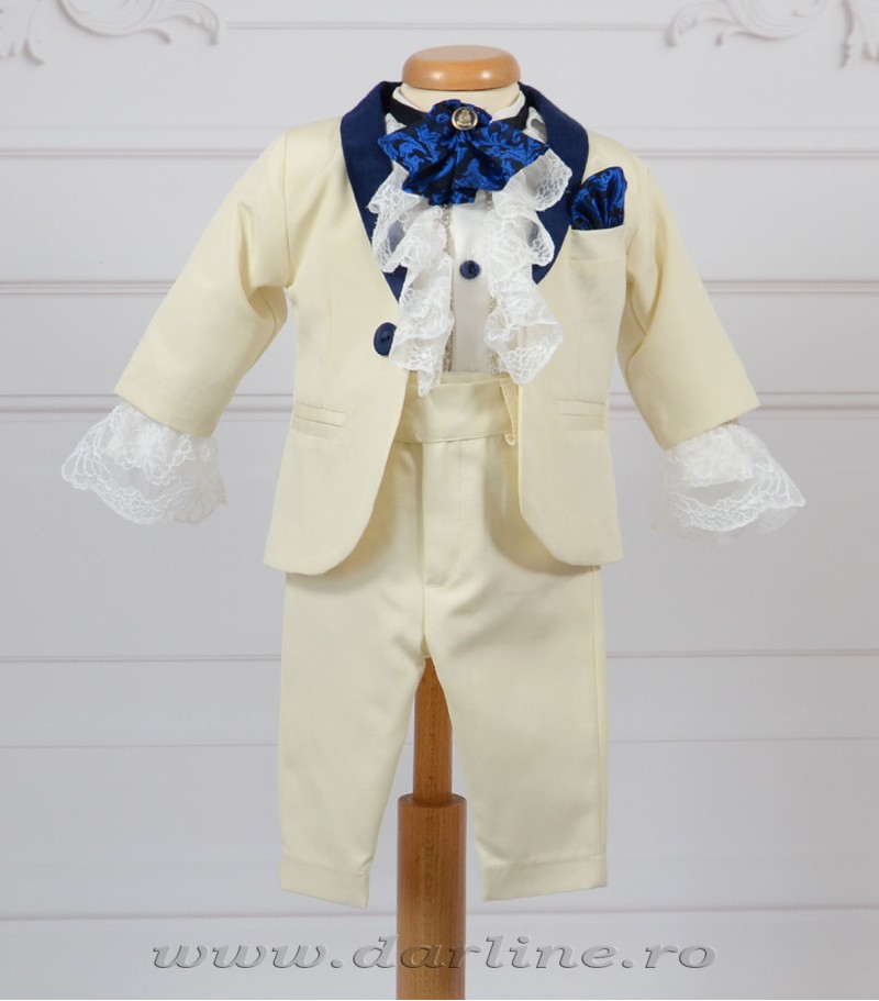 Costumas botez Hamilton