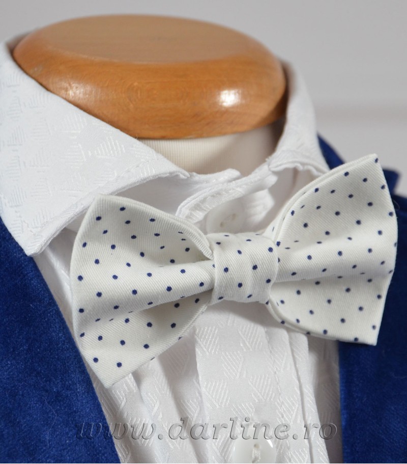 Costum botez Cezar