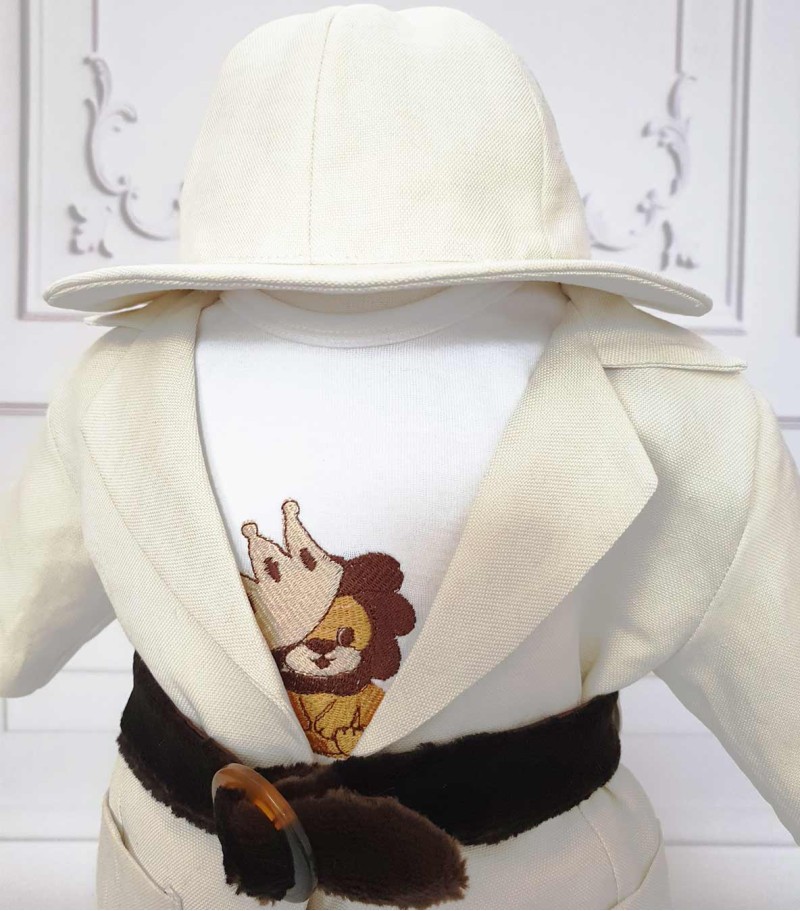 Costumas Micul Explorator