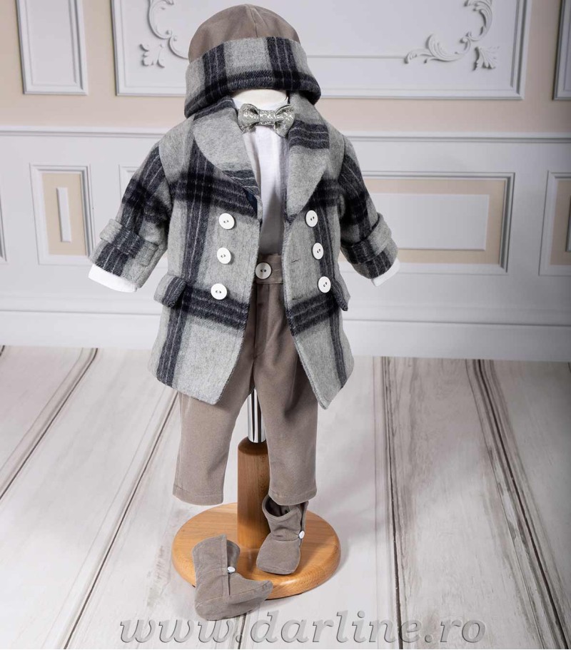 Costum iarna botez Julien