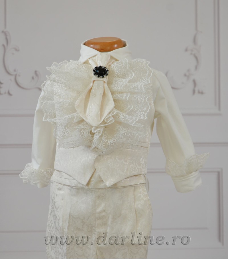 Costumas botez Fabian