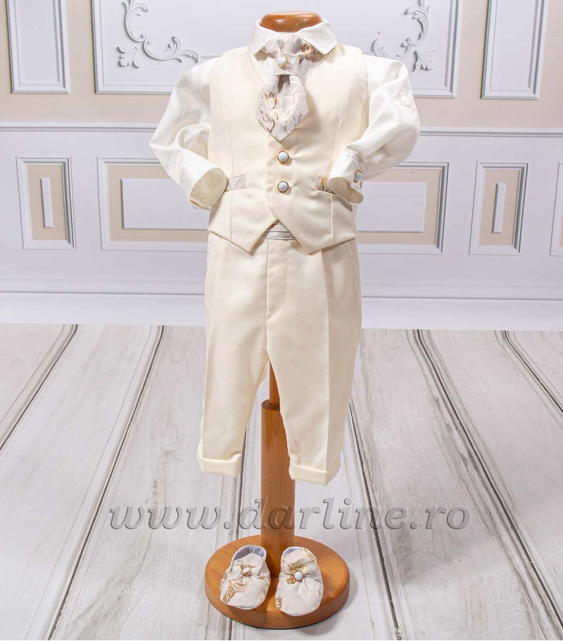 Costumas botez Faith