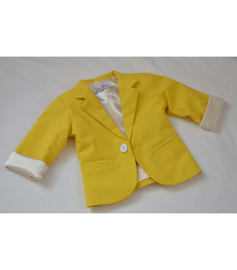 Costumas botez Grand Giallo