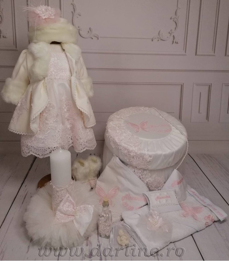 Trusou complet cu paltonas Antoinette