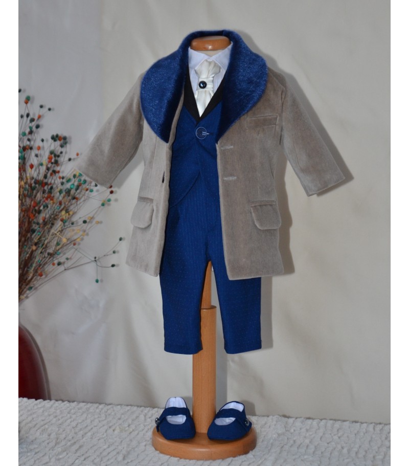 Costumas botez Hugo